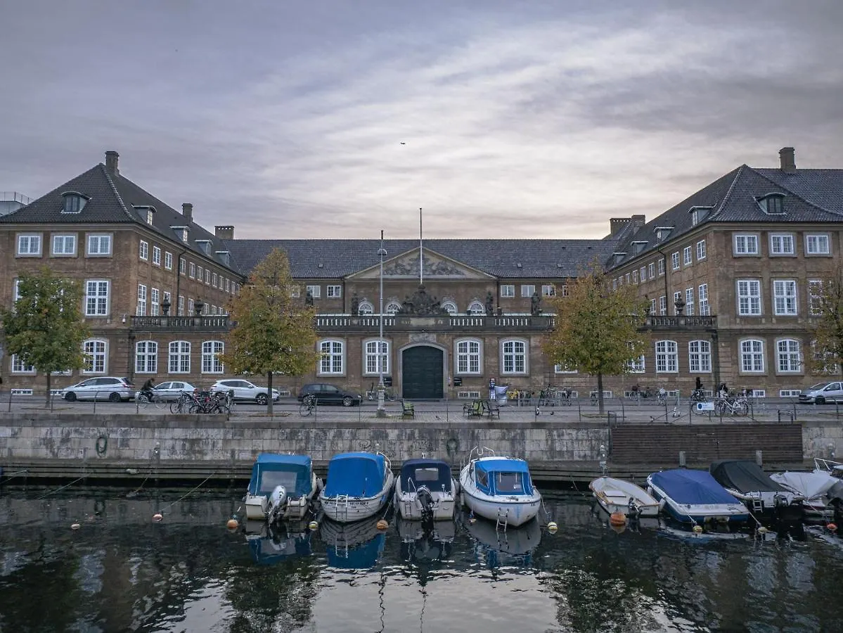 Luxury Penthouse - Private Balcony - Heart Of Copenhagen Apartment