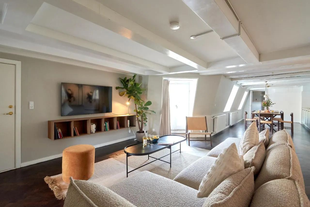 Luxury Penthouse - Private Balcony - Heart Of Copenhagen Apartment