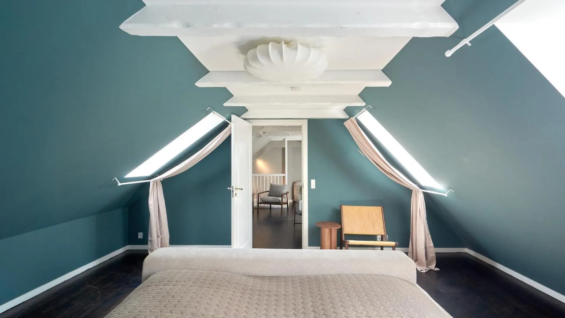 Luxury Penthouse - Private Balcony - Heart Of Copenhagen Apartment