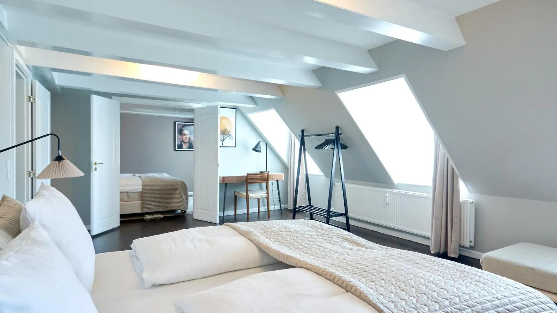 Luxury Penthouse - Private Balcony - Heart Of Copenhagen Apartment